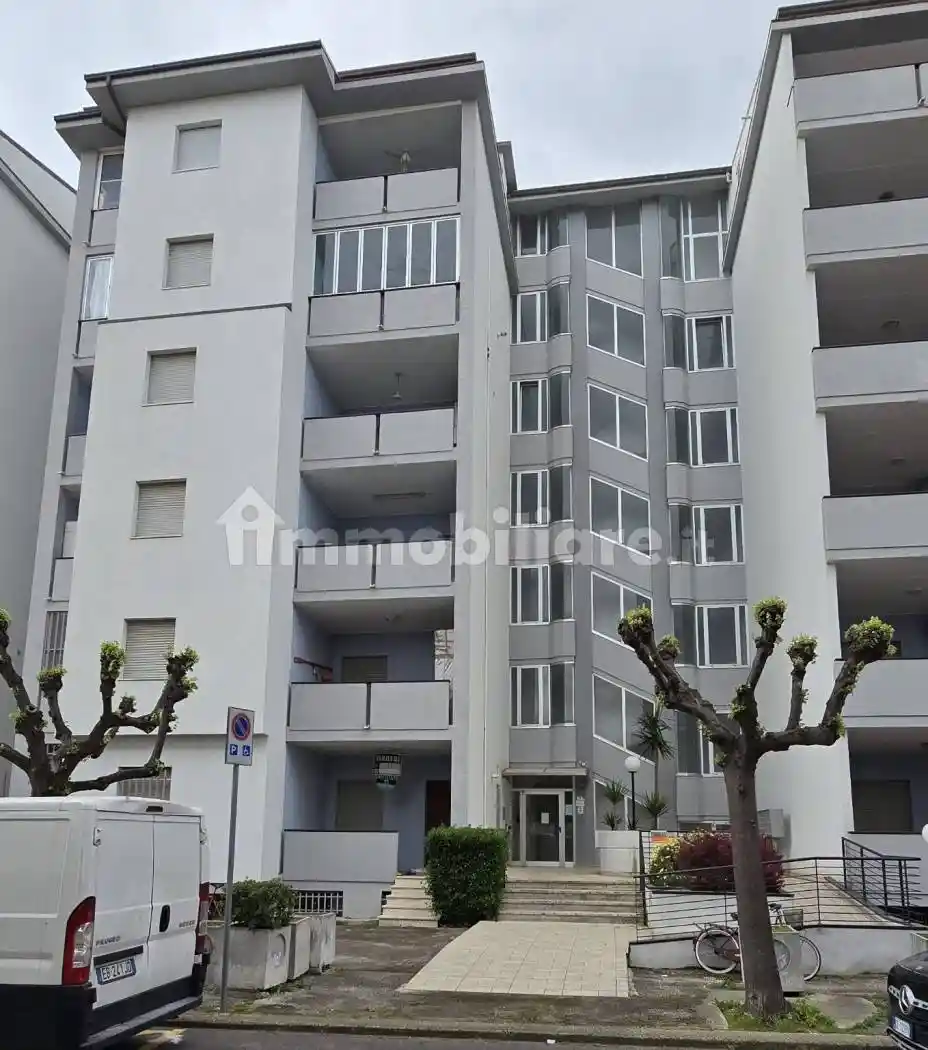 Appartamento in affitto a Alba Adriatica