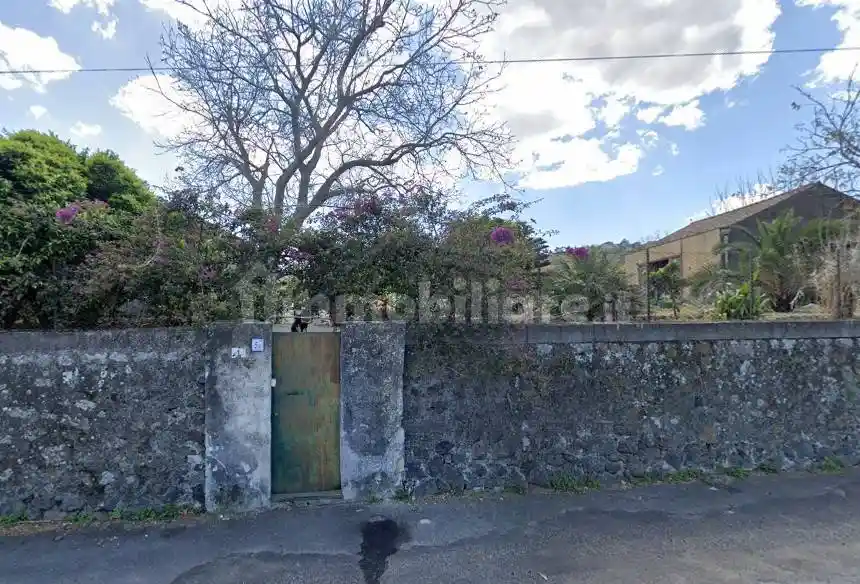 Rustico - Casale in vendita a Aci Catena