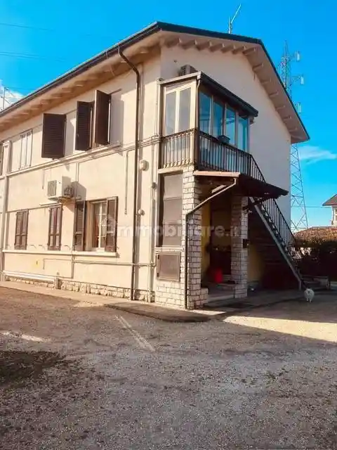 Appartamento in vendita a Brescia