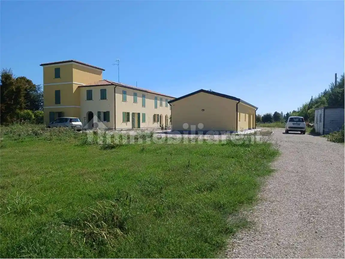 Villetta a schiera in vendita a Cavezzo