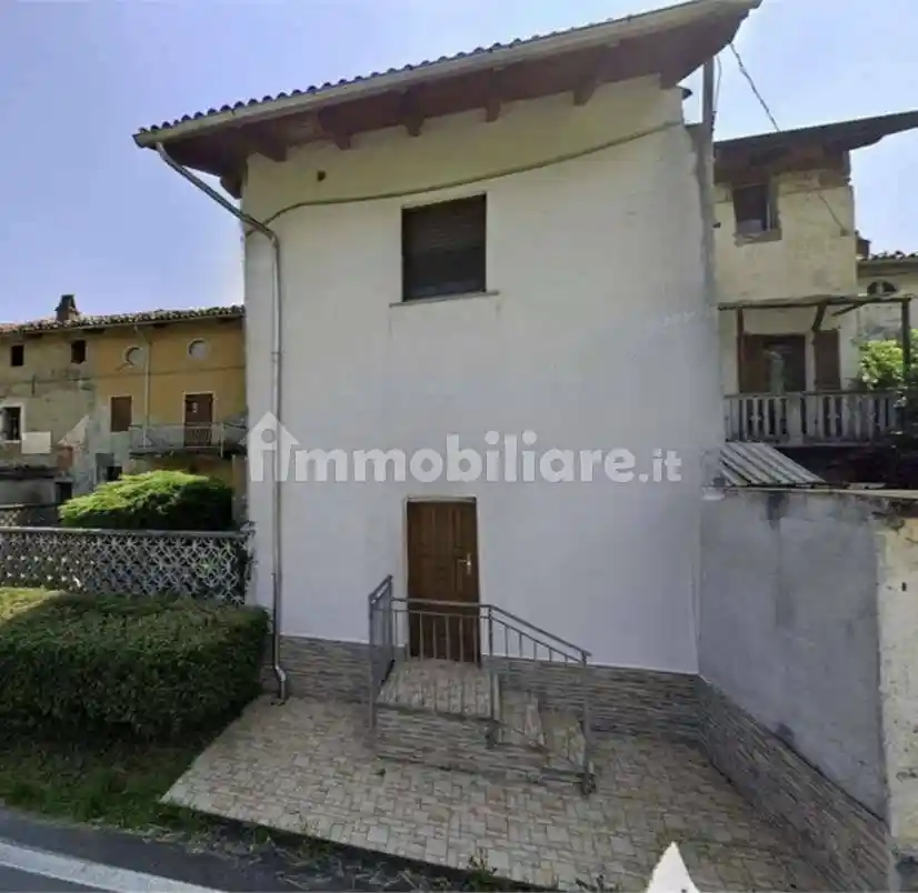 Casa indipendente in vendita a Pavone Canavese