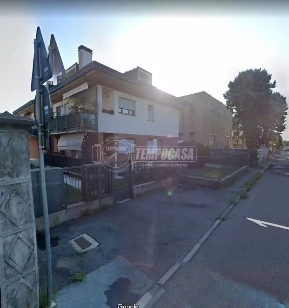 Appartamento in vendita a Rescaldina