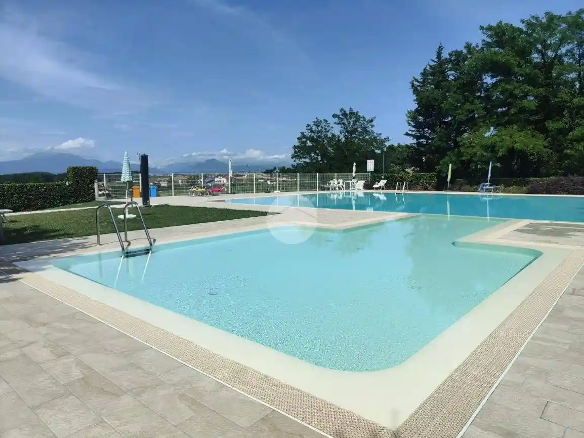 Appartamento in vendita a Peschiera del Garda