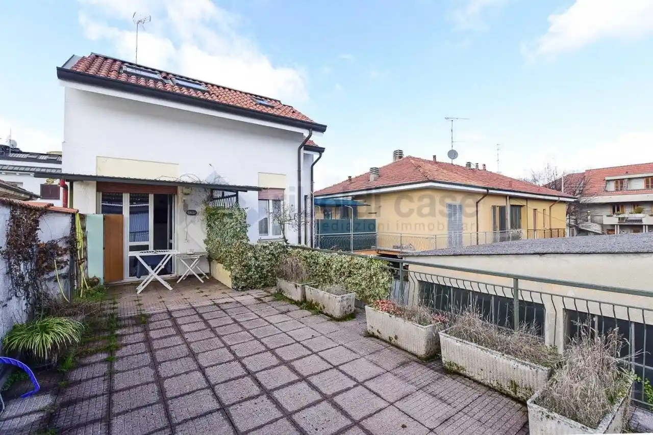 Villa in vendita a Mariano Comense