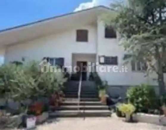 Villa in vendita a Altidona