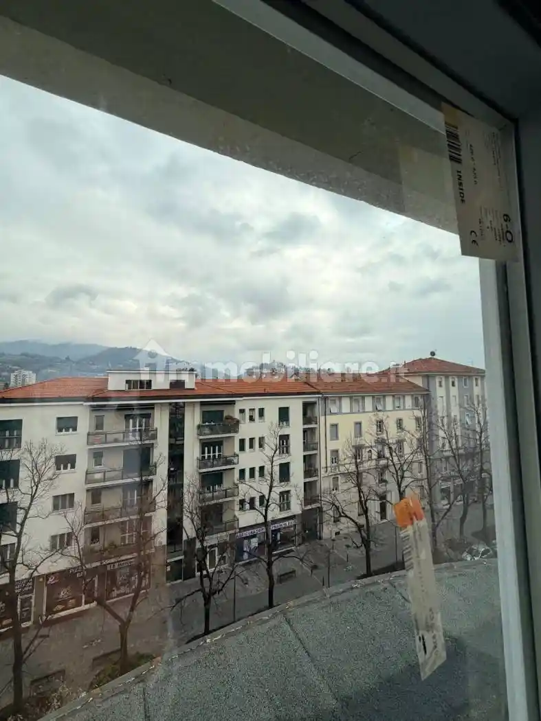 Appartamento in affitto a Brescia
