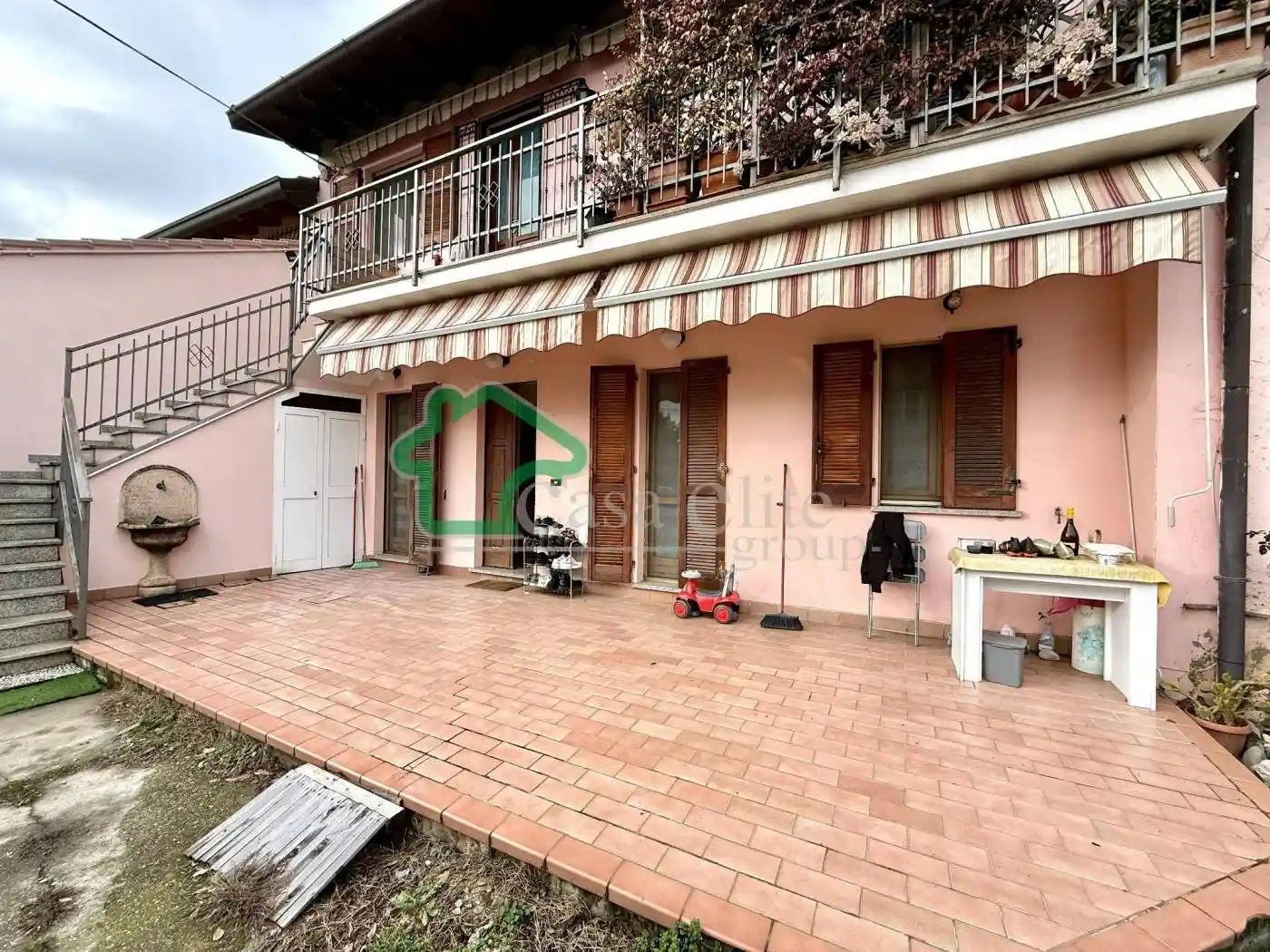 Villa in vendita a Secugnago