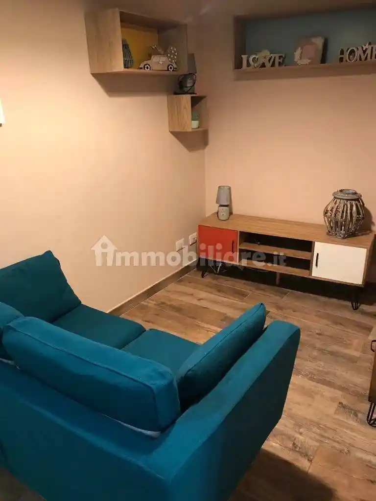 Palazzo - Edificio in affitto a Lentini