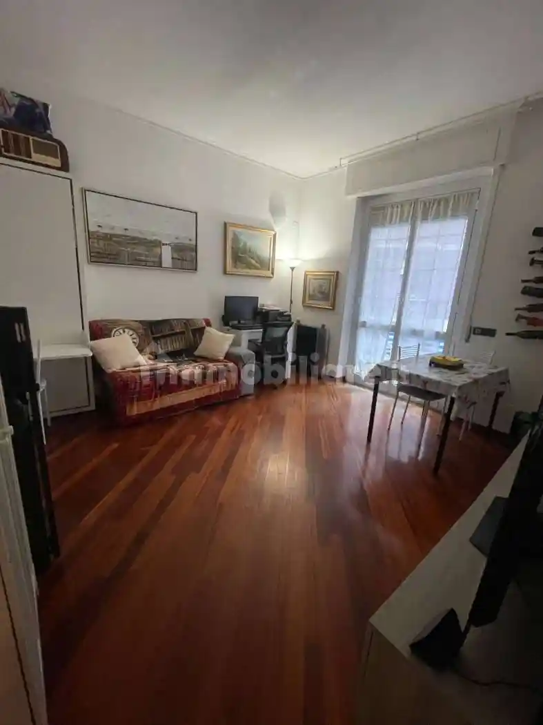 Appartamento in affitto a Genova