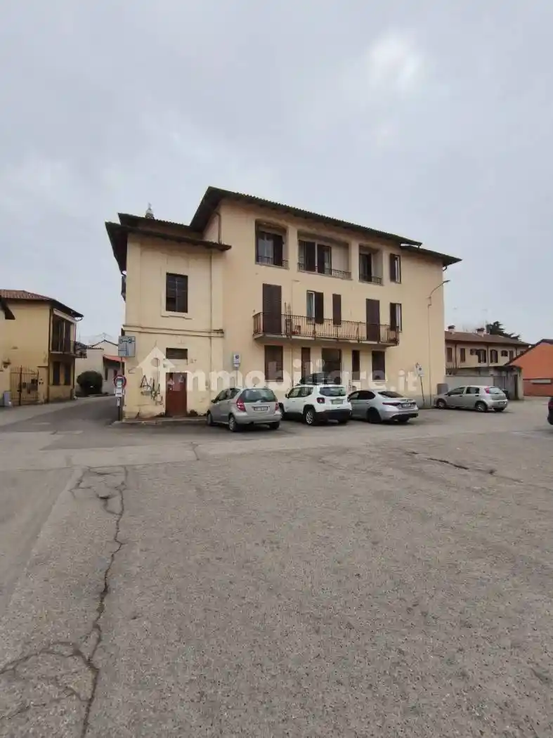 Appartamento in affitto a Pavia