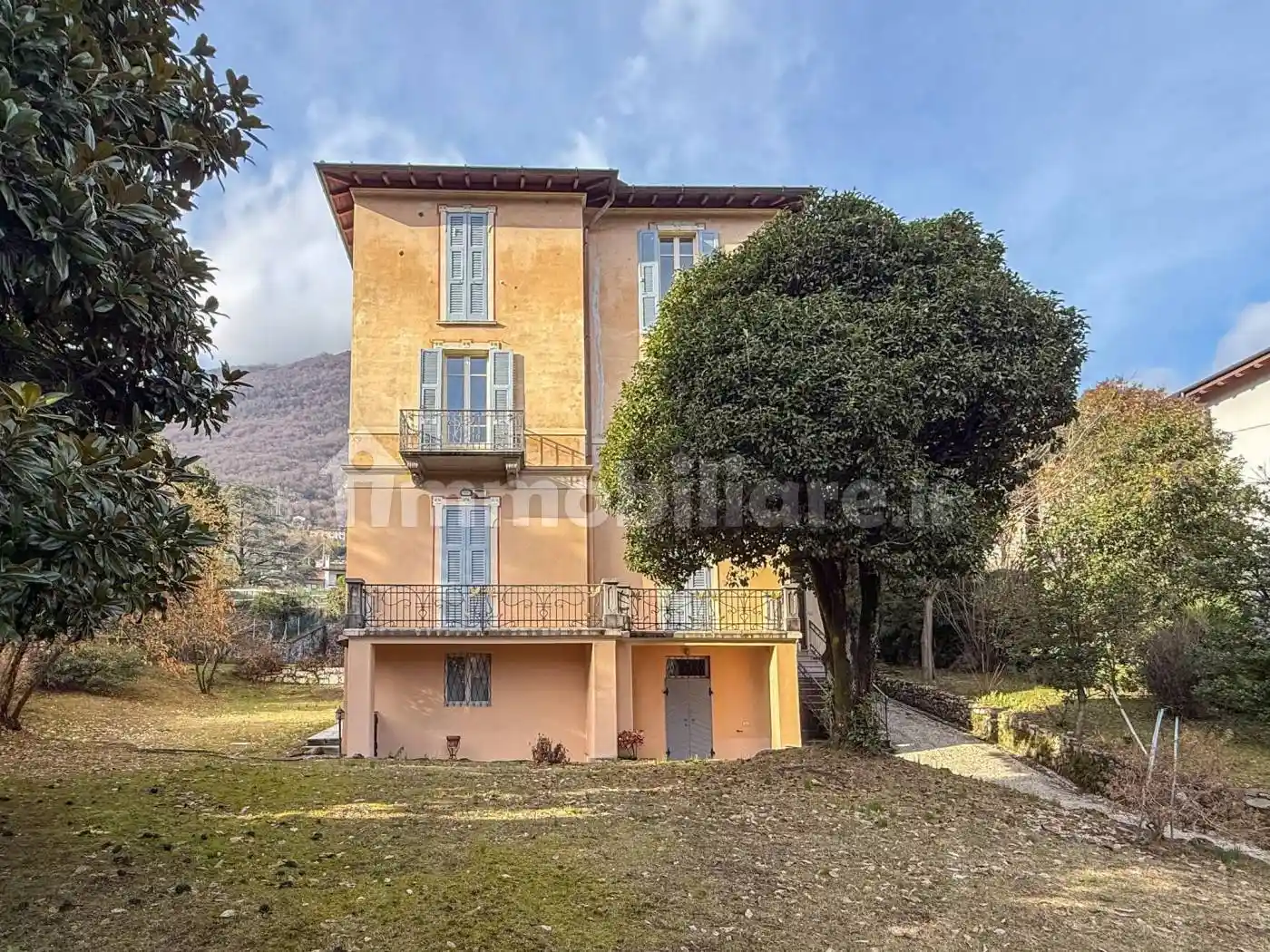 Appartamento in vendita a Tremezzina