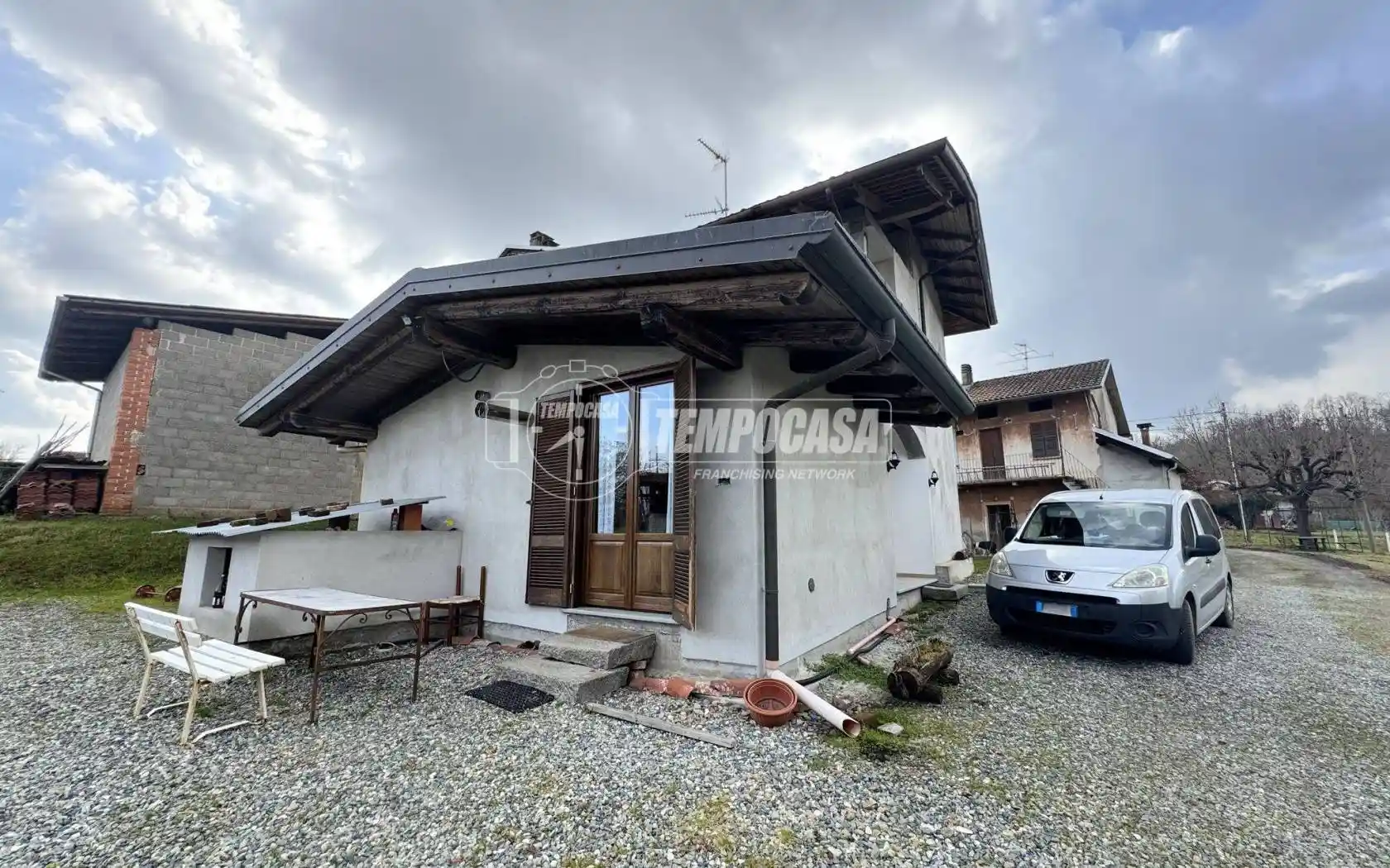 Casa indipendente in vendita a Lessona