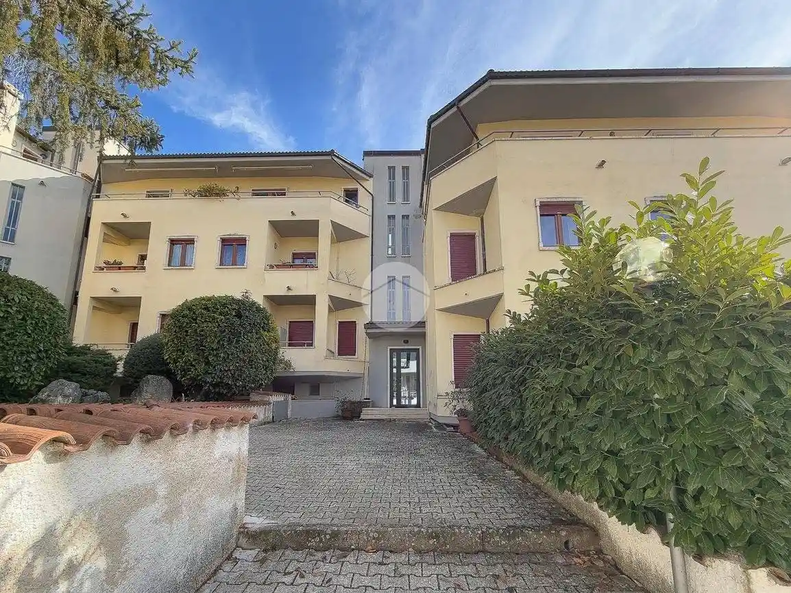 Appartamento in vendita a L'Aquila