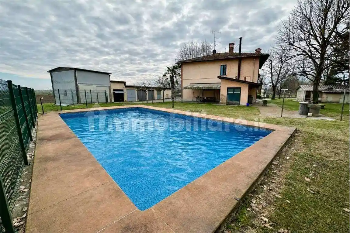 Casa indipendente in vendita a Castel Guelfo di Bologna