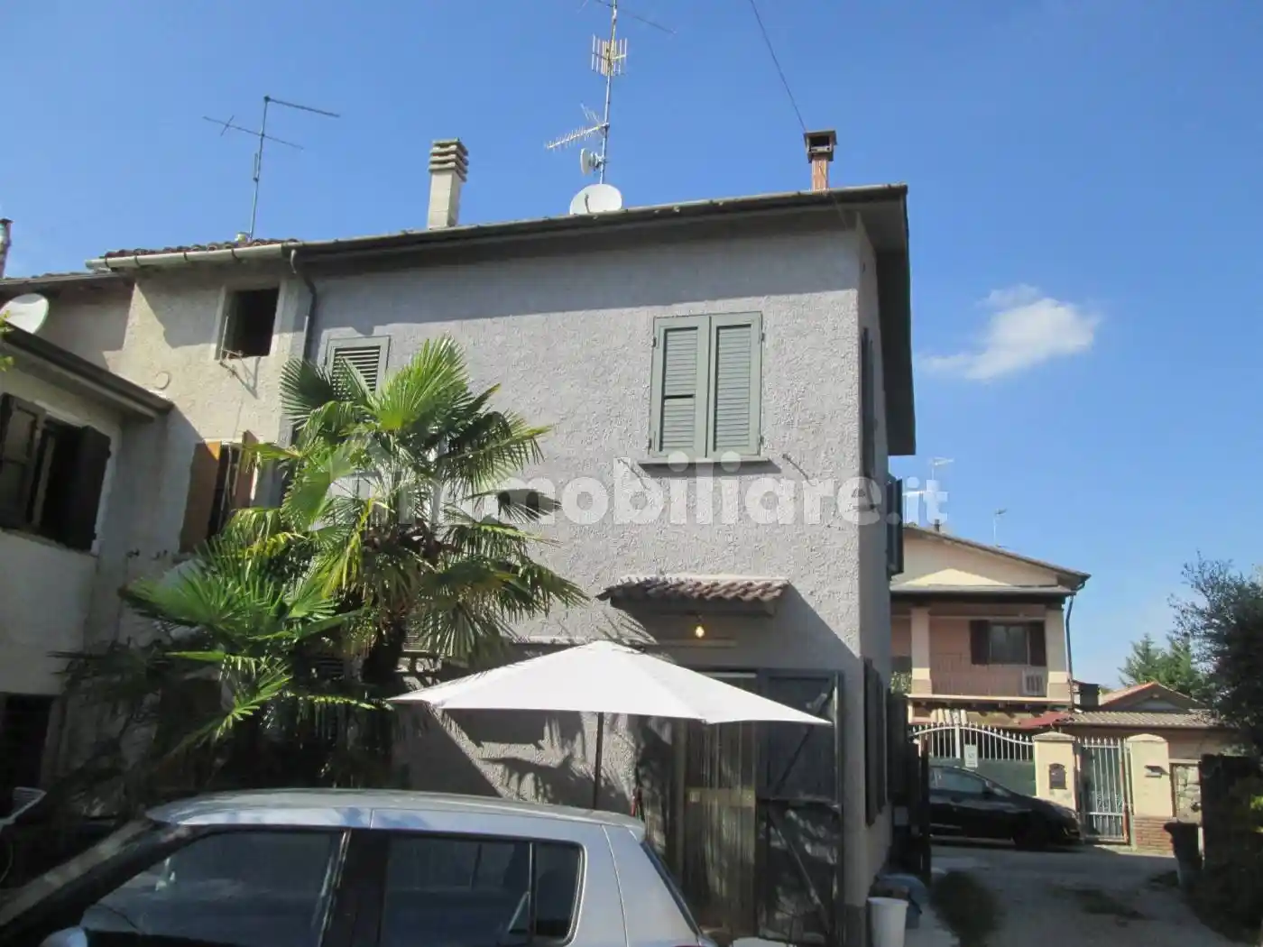 Casa indipendente in vendita a Reggio Emilia