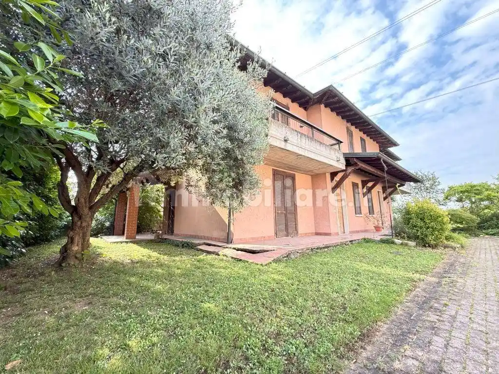 Villa in vendita a San Zeno Naviglio