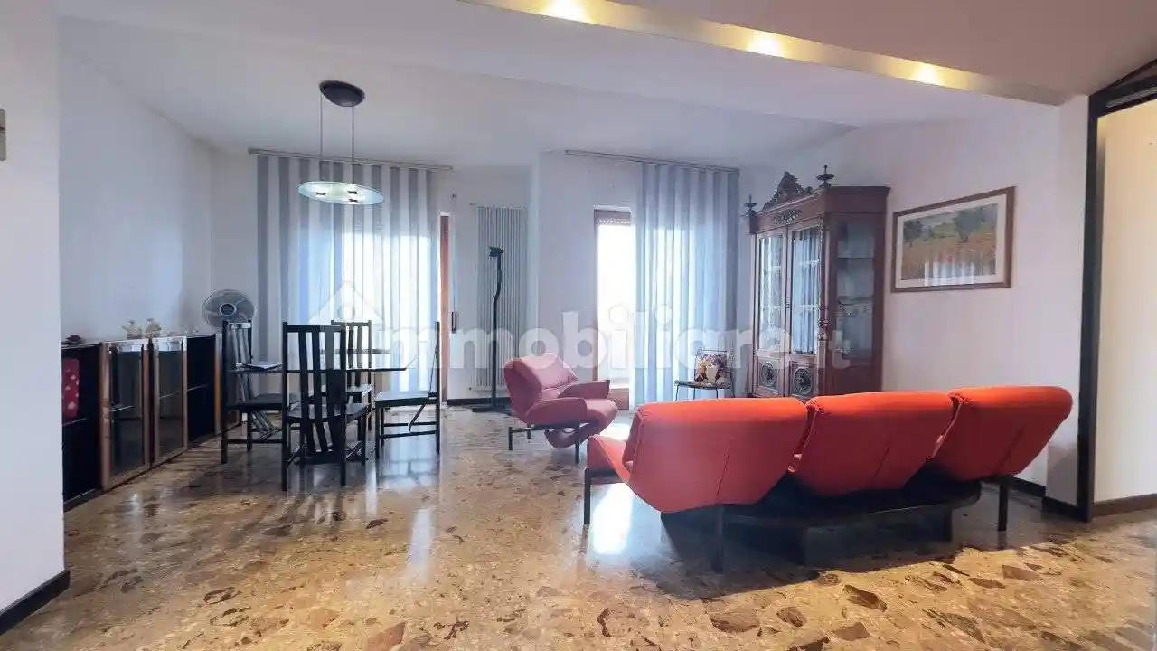 Appartamento in vendita a Taranto