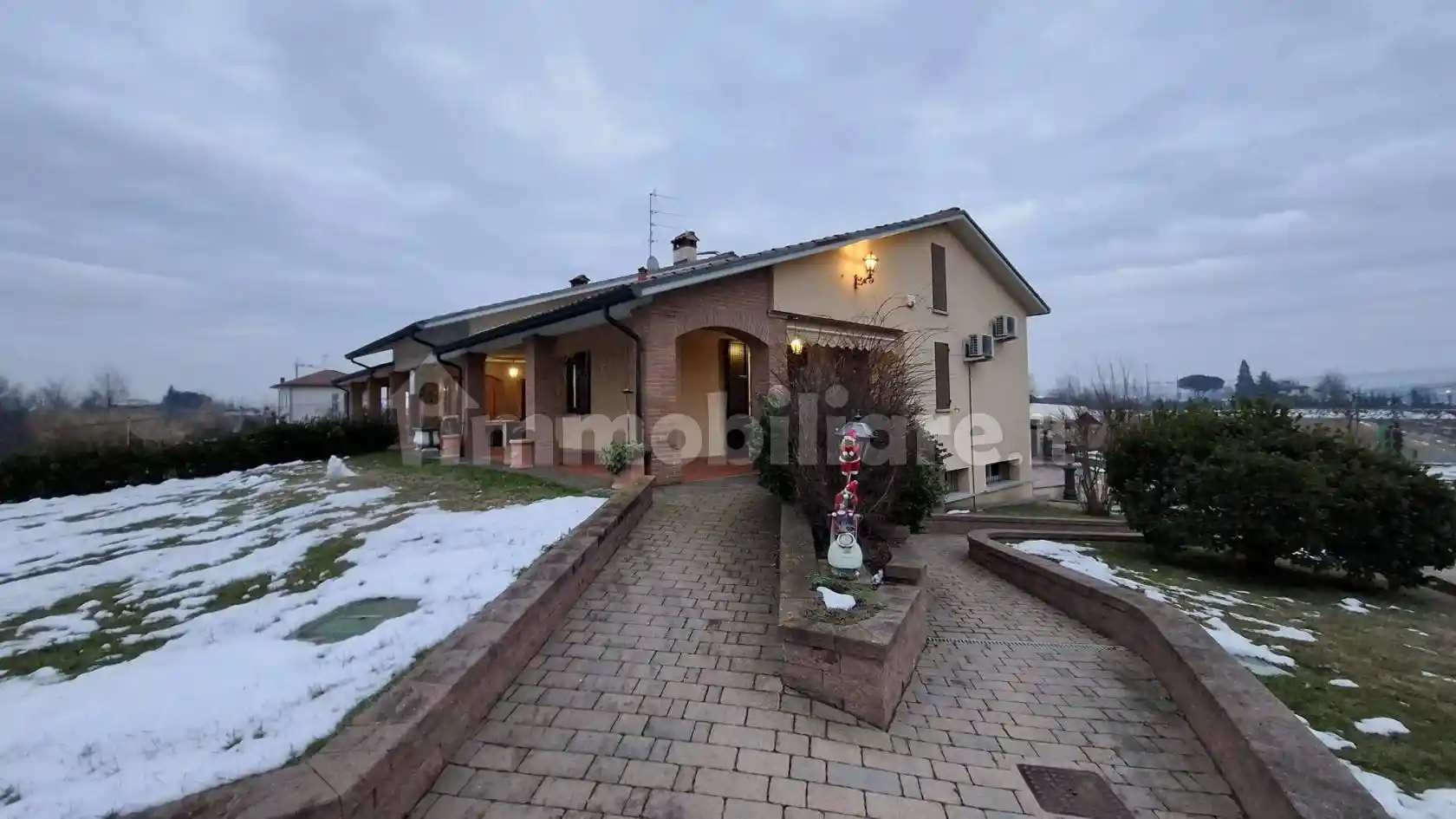 Villa in vendita a Forlimpopoli
