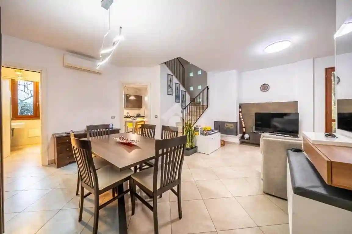 Villetta a schiera - foto 3