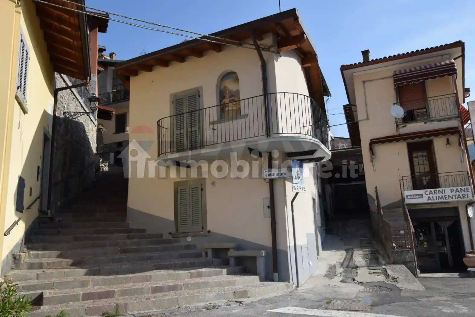 Appartamento in vendita a Adrara San Rocco