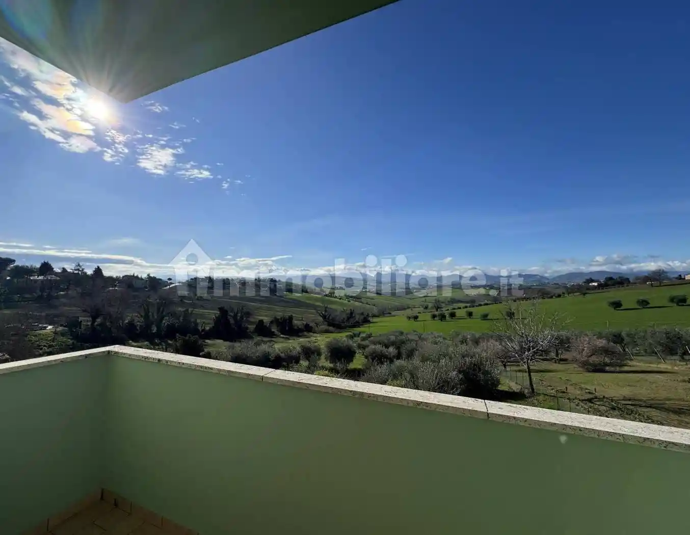 Appartamento in vendita a Ostra Vetere