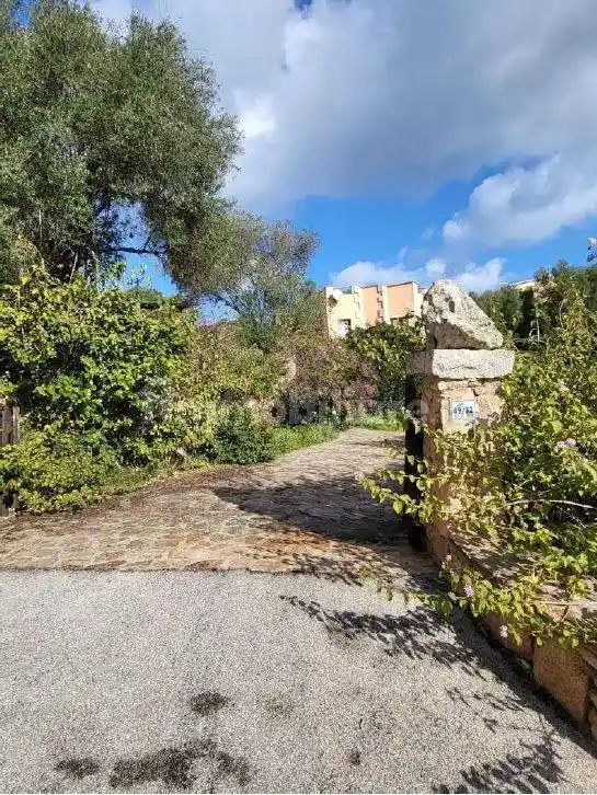 Villa in vendita a Olbia