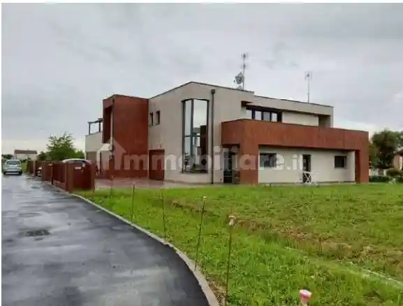 Casa indipendente in vendita a Trebaseleghe