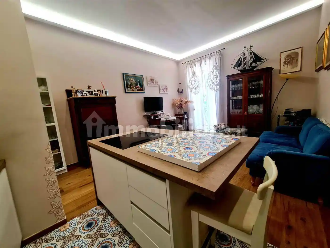 Appartamento in vendita a Salerno