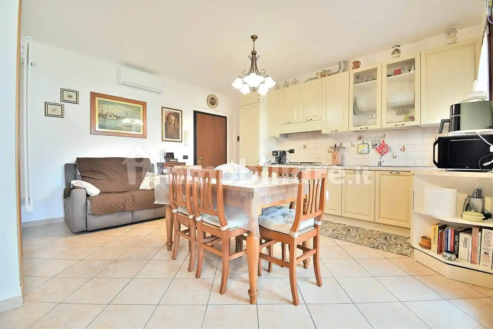 Appartamento in vendita a Colle di Val d'Elsa