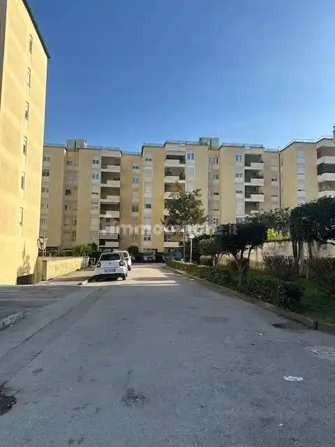 Appartamento in vendita a Aversa