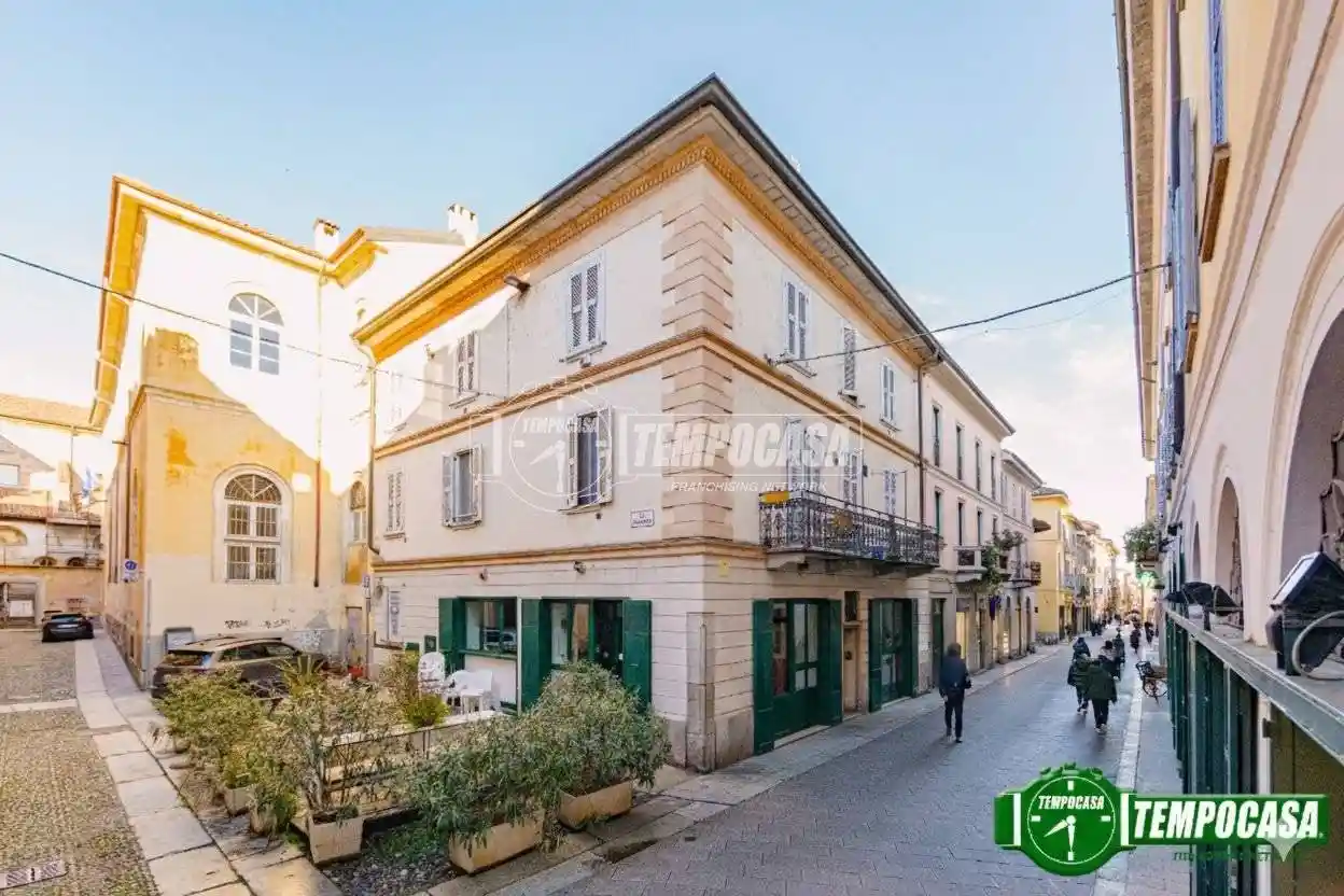 Appartamento in vendita a Pavia