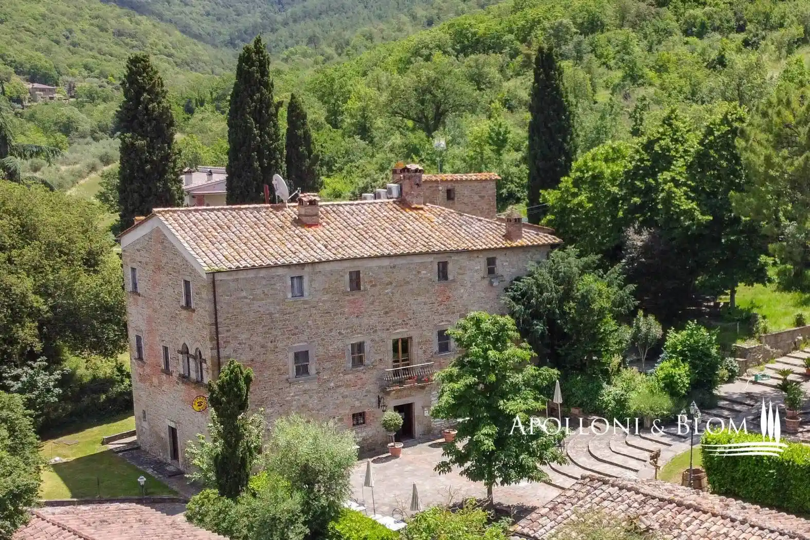 Rustico - Casale in vendita a Tuoro sul Trasimeno