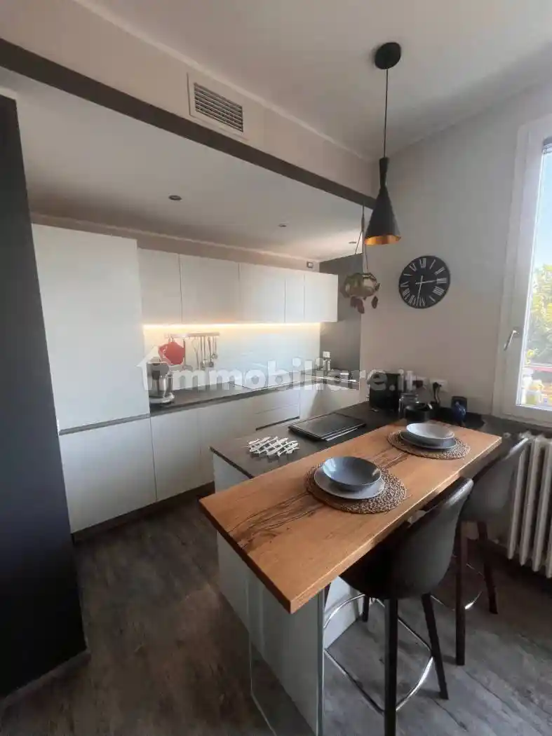 Appartamento in vendita a Pavia