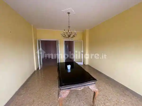 Appartamento in vendita a Vercelli