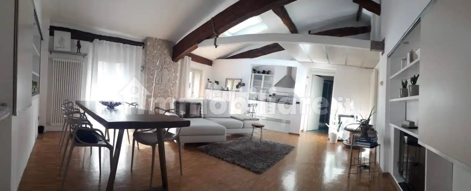 Appartamento in vendita a Varese