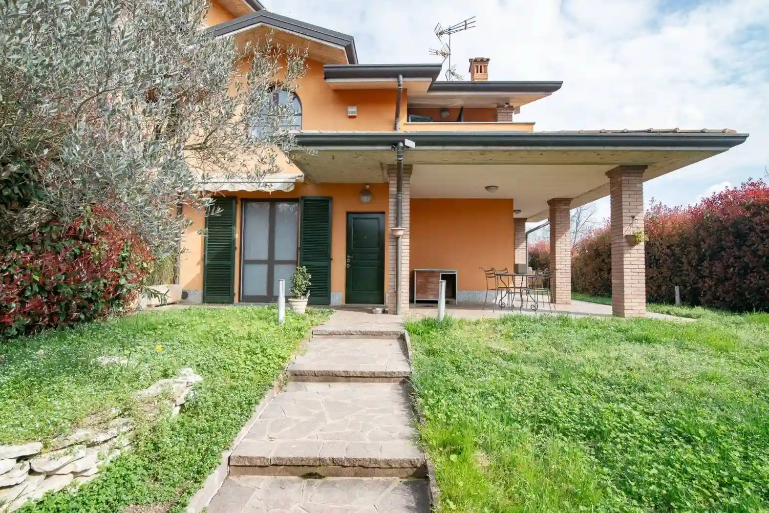 Villetta a schiera - foto 2