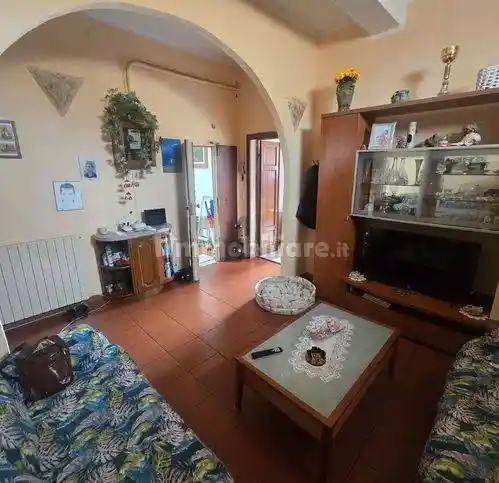 Appartamento in vendita a Livorno