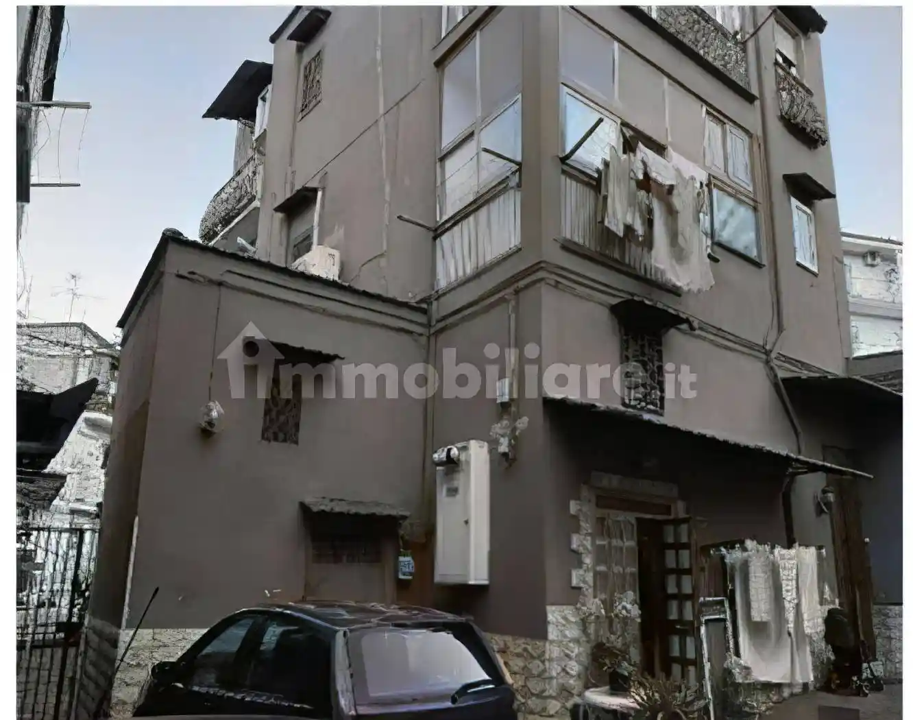 Appartamento in vendita a Napoli