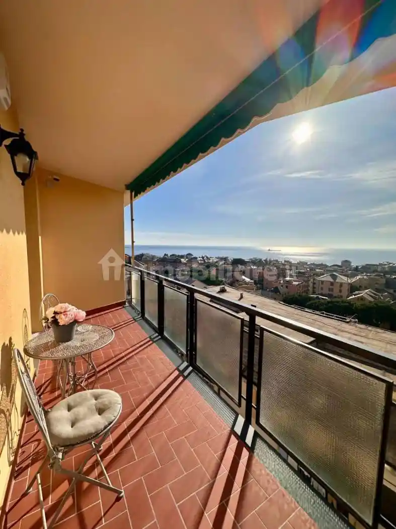Appartamento in vendita a Genova