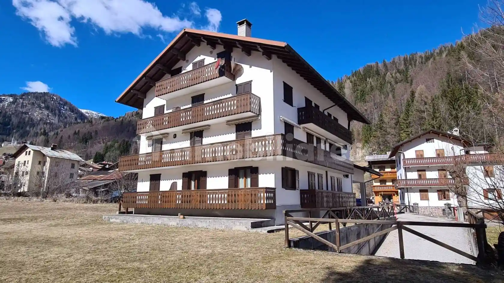 Appartamento in vendita a Falcade