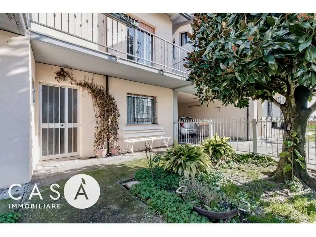 Casa indipendente in vendita a Ravenna