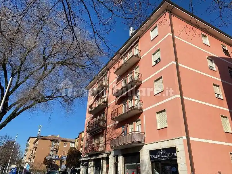 Appartamento in vendita a Verona