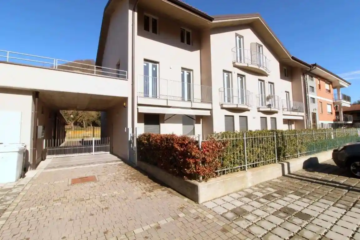 Appartamento in vendita a Corneliano d'Alba