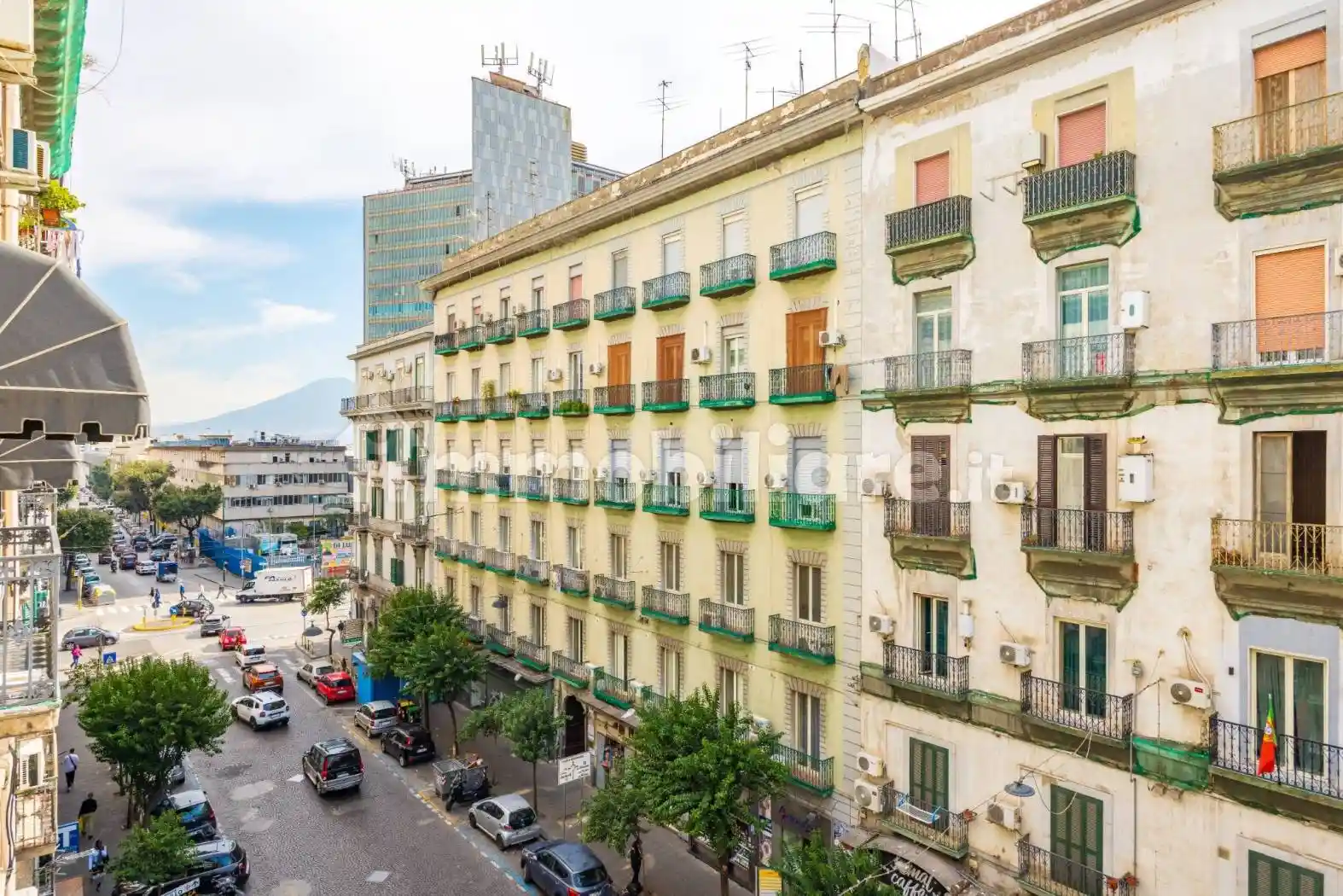 Appartamento in vendita a Napoli