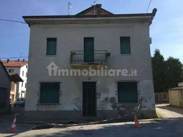 Casa indipendente in vendita a Giussano