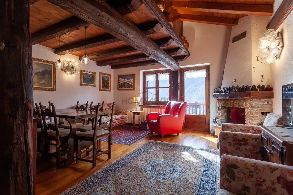 Appartamento in affitto a Courmayeur