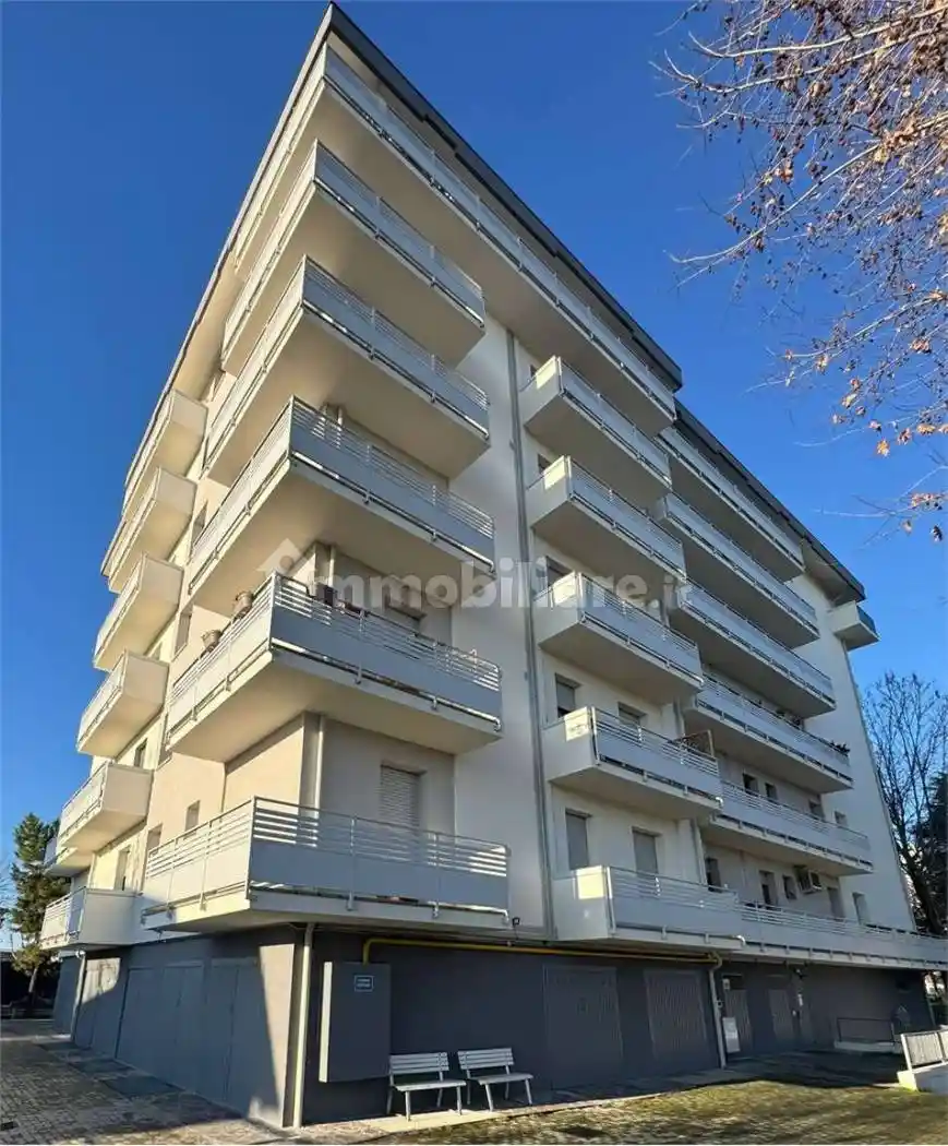 Appartamento in vendita a Modena