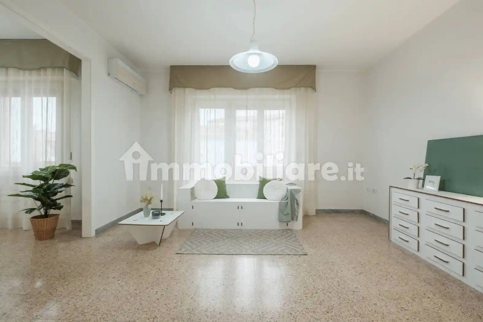 Appartamento in vendita a Cagliari