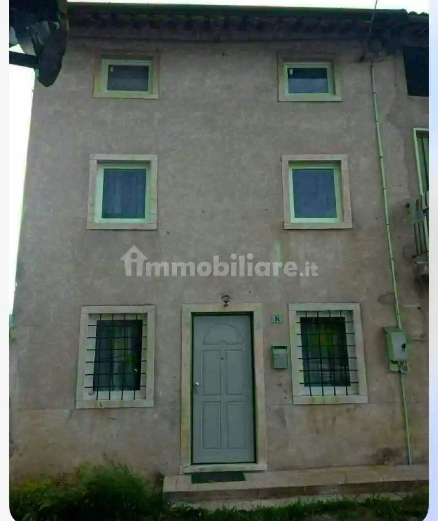 Casa indipendente in vendita a Brogliano