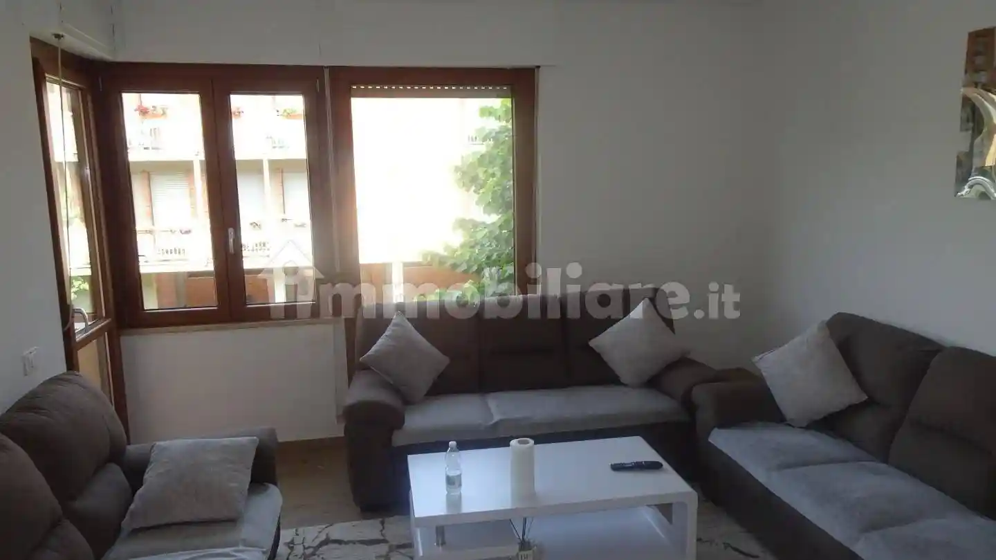 Appartamento in vendita a Cascina